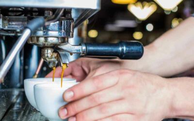 Kaffebrygningsteknikker: En guide til forskellige teknikker for at brygge kaffe.