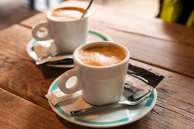 Bedste Kaffebarer: En guide til de bedste kaffebarer rundt om i verden.