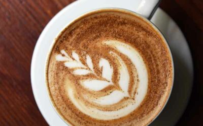 Latte Art: Tips og tricks til at lave flot latte art derhjemme.
